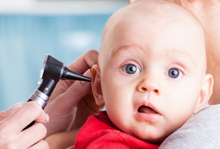 Ear infections: Warning signs and treatment options