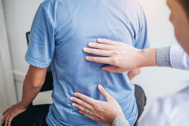3 tips for relieving back pain in winter