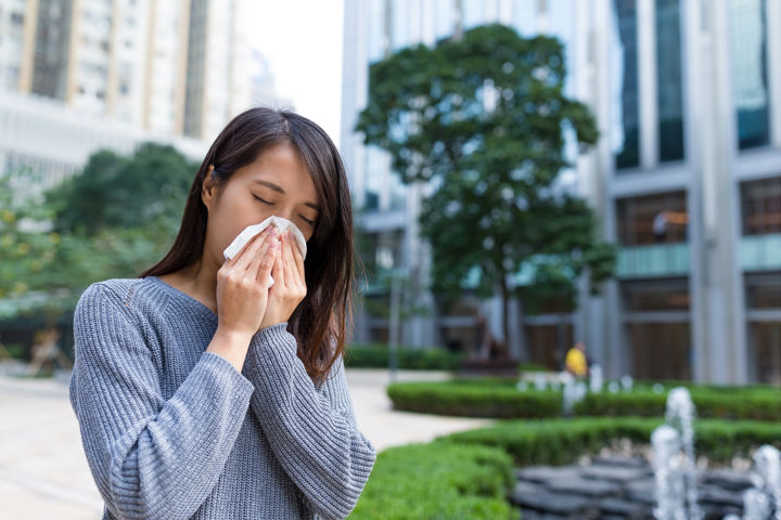 Your springtime sniffles could be a cold